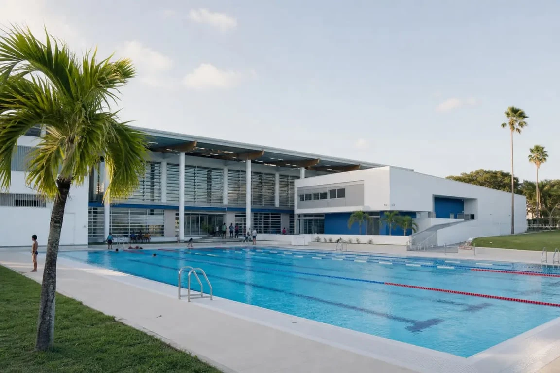 Piscine Sainte-Marie Martinique au Complexe sportif Coralie BALMY à Sainte-Marie